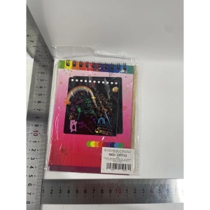 Caiet cu fise razuibile Flippy, DIY Magic Scratch, 12 File, Curcubeu, Creion din Lemn, Cartonase negre, 14 x 10 cm, rosu - Img 8