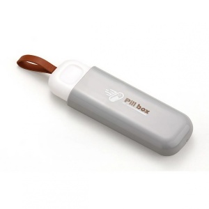Cutie Depozitare Medicamente, Flippy, Portabila, 3 Compartimente, Tip Breloc, Plastic, Glisanta, Gri, 10.7x3.6x1.6 cm - Img 1