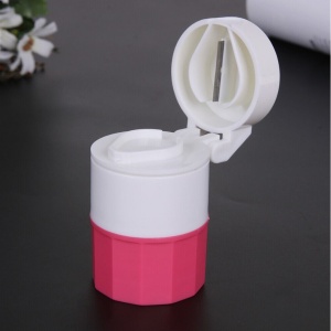 Cutie Pastile Multifunctionala, Flippy, 4 in 1, Pahar Apa, Taiere, Sfaramare, Depozitare, Compact, ABS cu Lama din Inox, Alb/Roz, 8.7x6.2x4.1 cm - Img 6