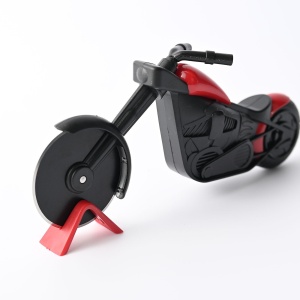 Cutit pizza creativ Flippy, in forma de motocicleta, cu suport pentru cutit, 21.5 x 9.5 cm, otel/PP, negru - Img 5