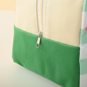 Geanta Termoizolanta pentru Copii, Flippy, 23x13x19 cm, Model Imprimeu Dinozaur, din Folie de Aluminiu si Panza Oxford, Verde - Img 3