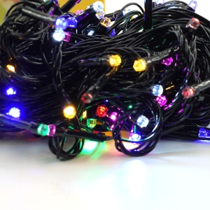 Instalatie de Craciun liniara Yoto, 17 m, din care 1 m cablu priza 220V, 200 LED, 8 jocuri de lumini, beculet in 6 colturi, pentru interior, controler, fir negru, multicolor - Img 7