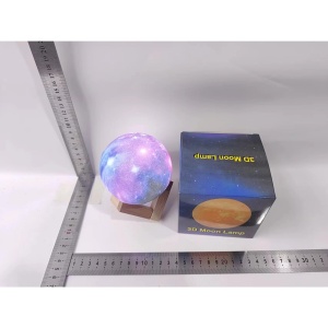Lampa de veghe in forma de luna cu stele 3D Moon Light, alimentare baterii, stand din lemn inclus, 10 cm, Flippy - Img 7