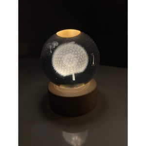Lampa LED Decorativa, Flippy, cu Bila de Cristal cu Diametru 6cm, Model Papadie 3D, Alimentare USB, Suport din Lemn, Lumina Alb Cald - Img 9