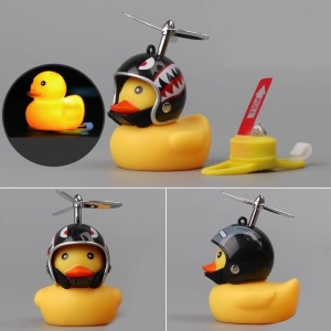 Ratusca Decorativa, Flippy, pentru Bicicleta, Motocicleta, Masina, cu Sistem de Prindere, Lumini, 7.5 x 9 cm, cu Casca, Negru - Img 3
