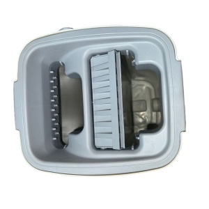 Set de Curatenie, Flippy, Mop si Galeata, Capacitate 5.7 l, 4 Rezerve Microfibra Incluse, Plastic, Utilizare Umeda/Uscata, Stoarcere Fara Maini, Albastru/Alb - Img 7