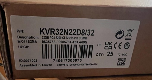 Kingston DDR4 32GB 3200MHz, Non-ECC UDIMM, CL22 1.2V, 288-Pin 2Rx8 KVR32N22D8/32 *