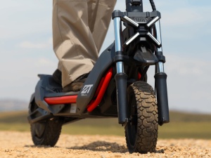 Elektricni Trotinet SEGWAY NINEBOT ZT3 PRO I - Img 2