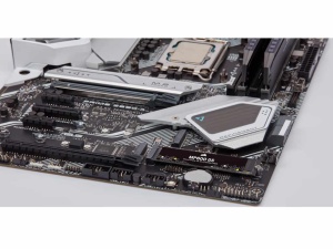 SSD CORSAIR MP600 GS 500GB/NVMe M.2/Gen4 PCIe x4/crna