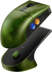 Bežični gaming miš 8BitDo Retro R8 Tri-mode/PAW 3395/Transparent Xbox green + Dock