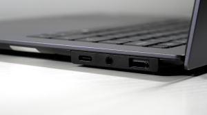 Lenovo Think ThinkPad E16 G3 Core Ultra 7 256V (8C (4P+4LPE)/8T, up to 4.8GHz, 12MB), 16GB LPDDR5X-8533 MoP, 512GB SSD 2242 PCIe, AG IPS 400n, Intel Arc 140V, GLAN, Wi-Fi 6E, BT5.3, KybUK BL, TB4, HDMI, FPR, Cam I 16.0" WQXGA (2560x1600) 22AY0027CX