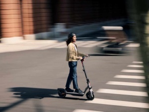 Elektricni Trotinet SEGWAY NINEBOT F3 E - Img 6