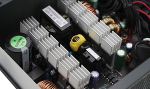 DeepCool PF750 Napajanje 80PLUS 750W 1x 20+4pin, 2x 4pin, 2x PCI-E(6+2)x2, 1x EPS 8pin(4+4), 120mm - Img 7