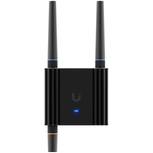 Ubiquiti UMR-Ultra mobile router Site-to-site VPN and VPN client routing, 2x FE RJ45 ports, Powered using USB Type-C or 4-pin DC power socket, WiFi 4 single chain 2.4 GHz radio UMR-ULTRA - Img 2