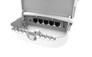MikroTik RBOmniTikPG-5HacD OmniTik 5 PoE ac with RouterOS L4 with case - Img 2
