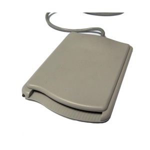 Thales (Gemalto) IDBridge CT40 Smart Card Reader *