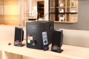 Microlab M700BT Aktivni drven zvucnici 2.1 46W RMS(18W,2x14W) SD, USB, FM, Bluetooth, daljinski, 3.5 - Img 3