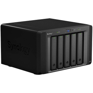 Synology Expansion Unit DX517, 5-bay 3.5"/2.5" SATA expansion for models: DS1821+, DS1621xs+, DS1621+, DVA3221, DS1520+, DS920+, DS720+ ; 1 x eSata port, 3.91kg, 3y warranty DX517