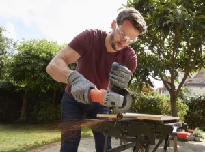 BLACK & DECKER BEG010 Ugaona brusilica 115 mm - Img 2
