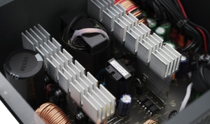 DeepCool PF600X Napajanje 80PLUS 600W 1x 20+4pin, 2x 4pin, 1x PCI-E(6+2)x2, 1x EPS 8pin(4+4), 120mm - Img 5
