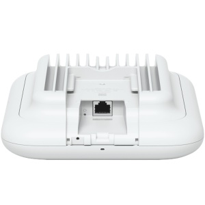 Ubiquiti U7-Outdoor All-weather WiFi 7 AP with 4 spatial streams, an integrated directional super antenna, and versatile mounting options U7-OUTDOOR - Img 4