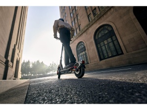 Elektricni Trotinet SEGWAY NINEBOT F3 PRO E