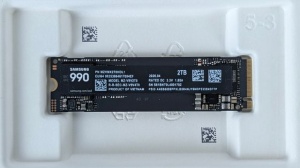 Samsung M.2 NVMe 2TB, 2280, PCIe Gen 4x4, 990, Read up to 7250 MB/s, Write up to 6450 MB/s (single sided) MZ-V9V2T0BW *