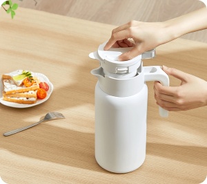 Xiaomi Insulated Kettle 1.8L GL - Img 3