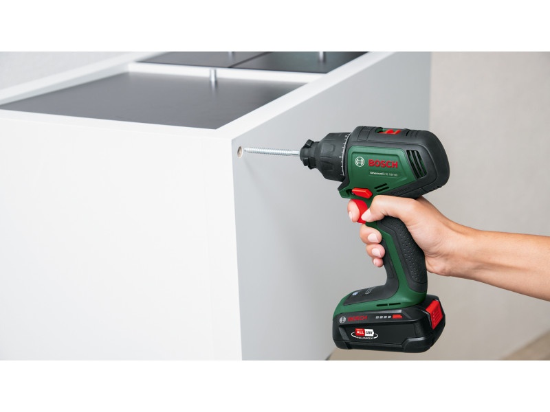 BOSCH burghiu fără fir AdvancedDrill 18V-80 Quicksnap în cutie 78 Nm (1 x 2.5 Ah baterie + încărcător - 2 | YEO