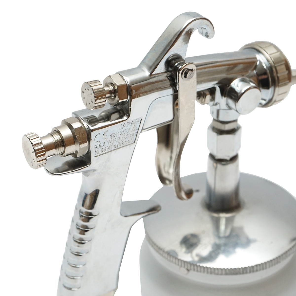 Pistol de vopsit cu aer comprimat 600ml, duza 2mm HVLP, debit 300ml/min, presiune max. 5 bar, Cod: BK76137