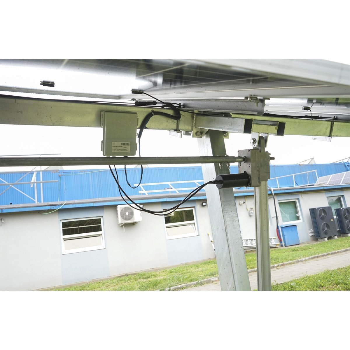 Sistem complet montare, structura tracker solar automat 14,75 KW, 1 rand, Cod: BK77977, Brand: BRECKNER GERMANY