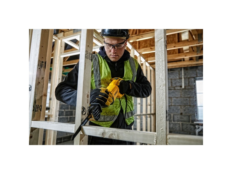 DEWALT Saber Drill 1100 W DWE305PK - 2 | YEO