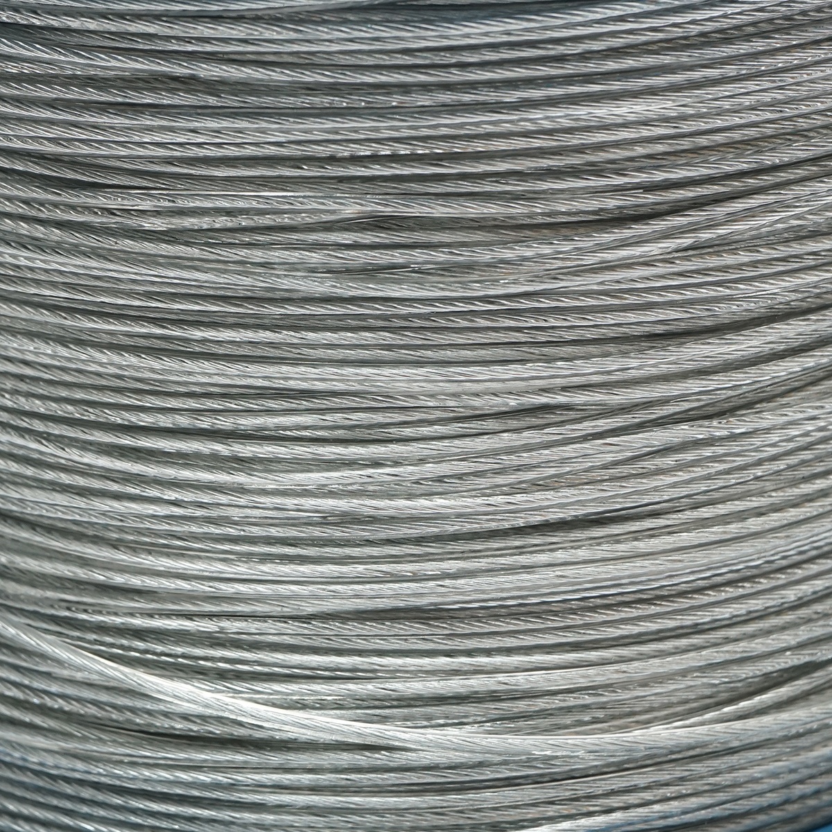 Cablu otel galvanizat cu invelis PVC fi 2mm, foc 1x7, sarcina maxima 95Kg, 500m/rola, greutate 4.4Kg, Cod: DISSW35 - 1 | YEO