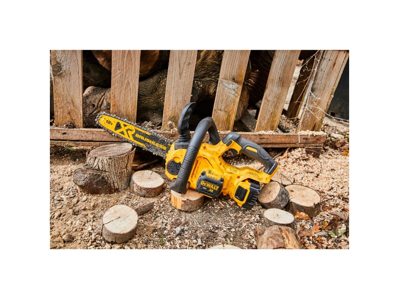 DEWALT drujbă fără fir 18 V fără perie de carbon (1 x baterie 5.0 Ah + încărcător) DCM565P1