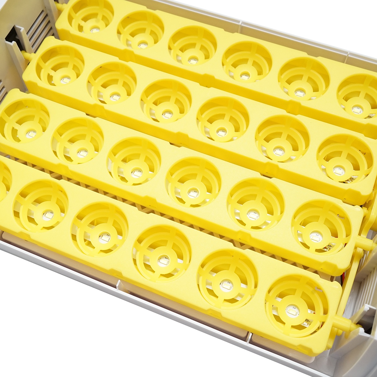 Incubator automat 24 oua 60W, 220V, rotire automata, control temperatura, umiditate, afisaj electronic, tava iluminata LED , Cod: DISPM61,