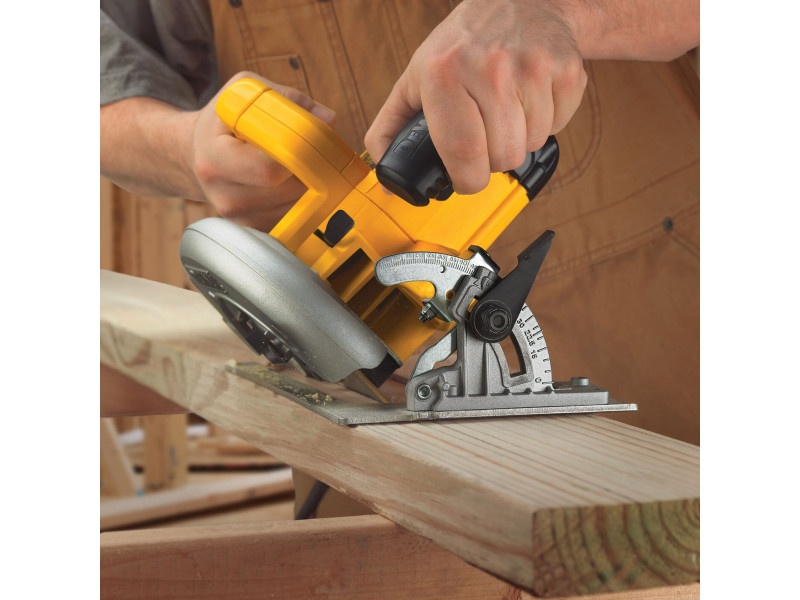 DEWALT Ferăstrău circular 1600 W DWE575K - 1 | YEO