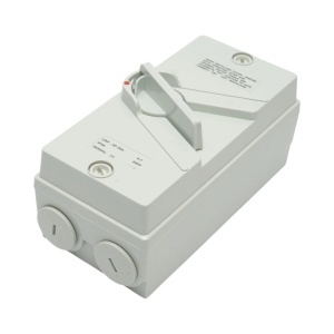 Intrerupator izolator 3P, 440V AC, 20A ON/OFF cu protectie IP66, DISTX47 - Img 2