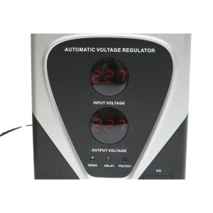 Stabilizator automat de tensiune 1000VA, 800W, 100-260V cu releu monofazat, 1 priza schuko 230V, afisaj LCD Breckner Germany, BK69418 - Img 7