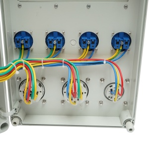 Tablou grup prize organizare santier 4x230V/16A, 2x400V/32A, 1x250V/16A, 12 module 400x300x186mm IP67 SUNTREE, Cod: DISPK17, Marca: SUNTREE - Img 5