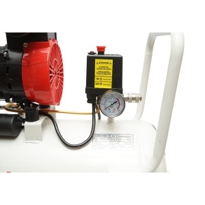 Compresor aer 50L, motor 2 cilindri 1.5KW/2.1CP, presiune maxima 8 bar, volum aer aspirat 155L/min , Cod: BK76302, Breckner Germany - Img 8