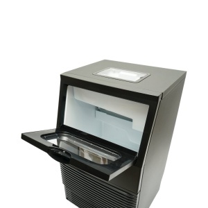 Masina de facut gheata profesionala 40 kg/24h, rezervor apa 3.5L, conexiune apa retea, cos colectare 4kg, autocuratare, afisaj LCD,BK00441 - Img 10