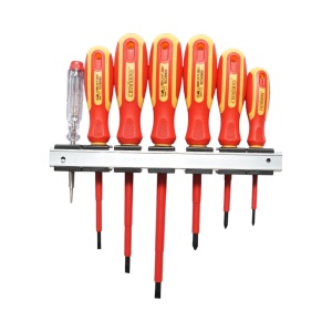 Set 7 surubelnite izolate 1000V pentru electricieni, drepte si in cruce cu varf magnetic Cr-V , Cod: DISPN42 , Brand: CROWNMAN - Img 2