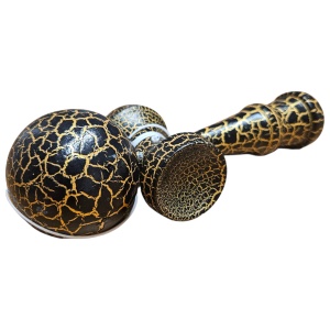 Kendama Crack din Lemn – 18 cm, Design Crăpat - Negru/Auriu - Img 4