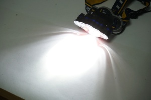 Lanterna frontala de cap cu 8 LED-uri, 3 moduri iluminare, baterie 2200mAh reincarcabila USB , Cod: DISUF01, Crownman - Img 8