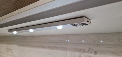 Безжична LED лампа