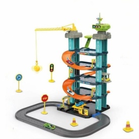 Голяма писта с паркинг, асансьор и кран със звук и светлина – 79 елемента