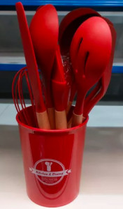 Комплект кухненски прибори 11 бр.