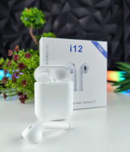 Безжични слушалки -Bluetooth - i12 TWS