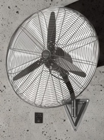 Вентилатор стенен Muhler 26 / 30 инча– Индустриално решение за мощно охлаждане