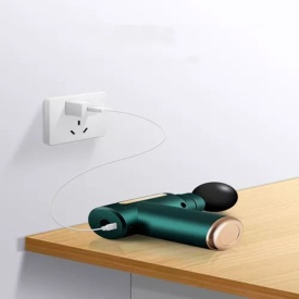 Безжичен вибрационен масажен пистолет  с 4 приставки и 5 скорости